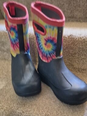 Children's Tie-Dye BOGS Boots - Black Base with Multicolor Tie-Dye Shaft